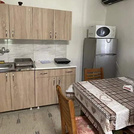 Vikendica Cerovic Holiday home *