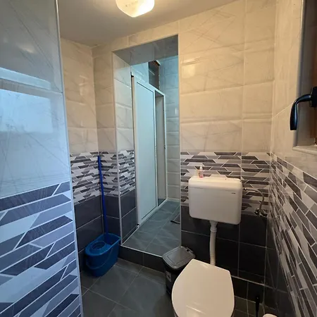 Vakantiehuis Vikendica Cerovic *